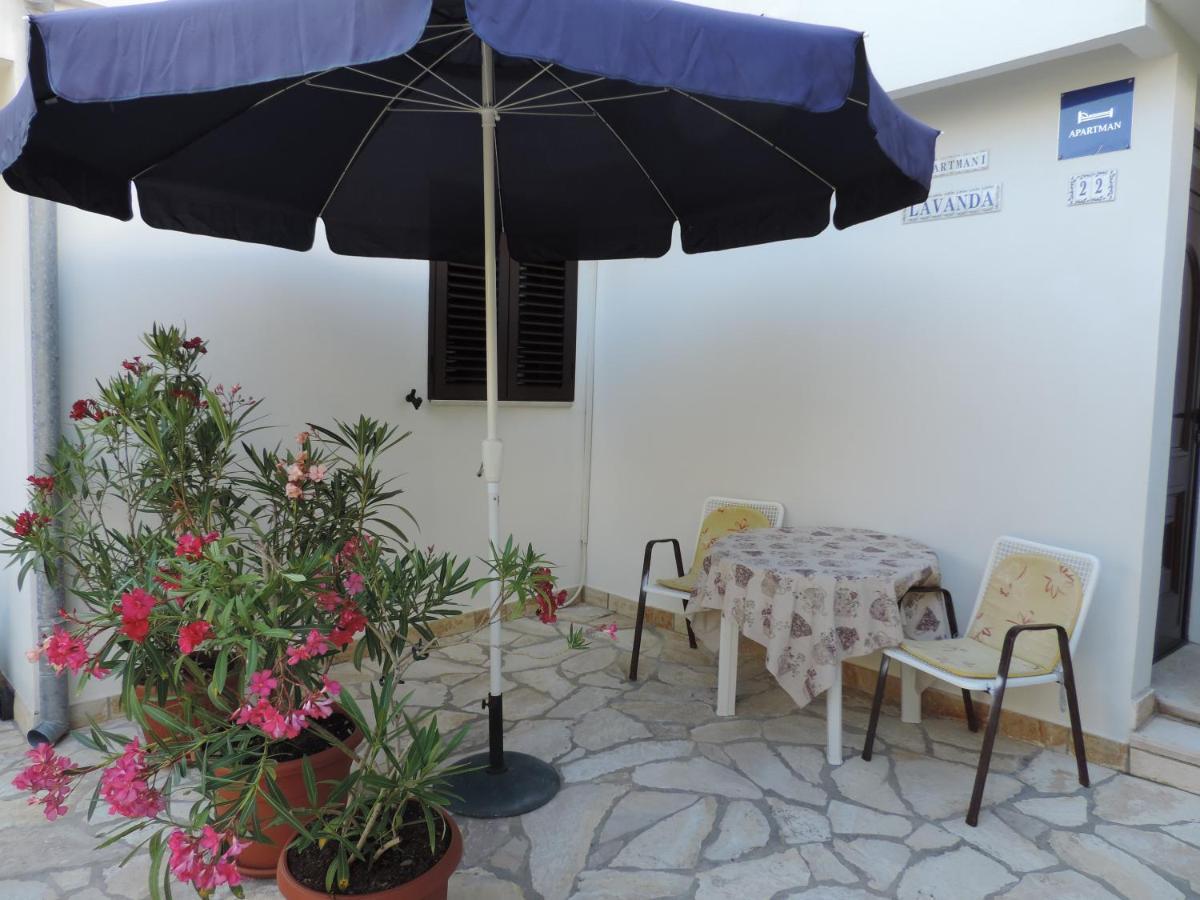 Apartmani Lavanda パグ エクステリア 写真
